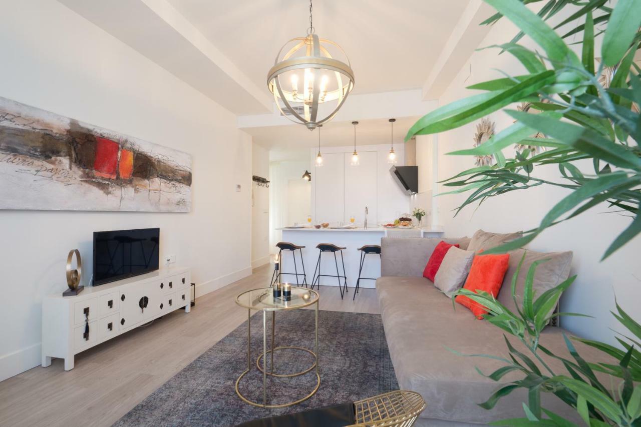 Central Deluxe Apartments Grenada Zewnętrze zdjęcie