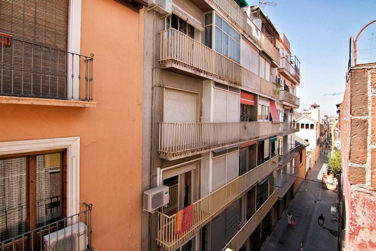 Central Deluxe Apartments Grenada Zewnętrze zdjęcie