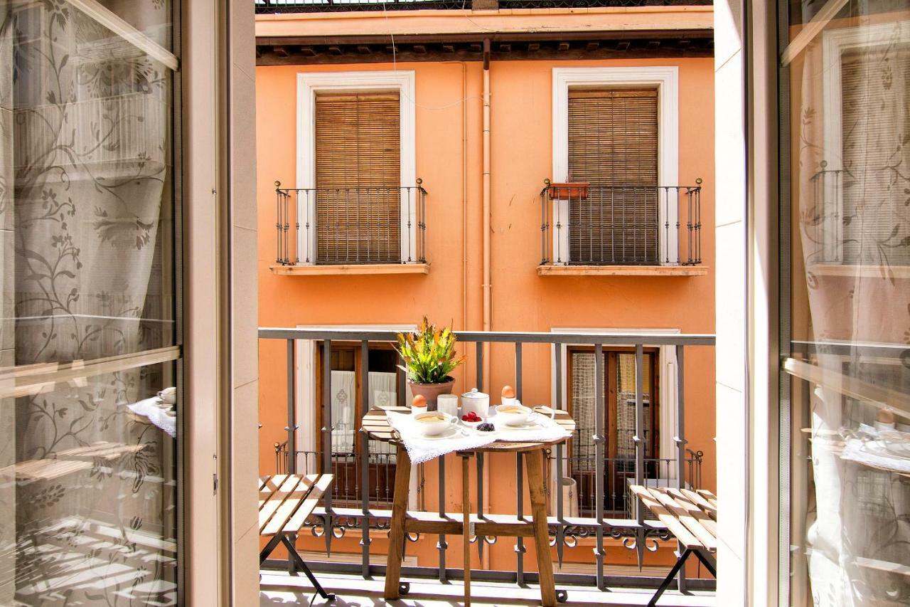 Central Deluxe Apartments Grenada Zewnętrze zdjęcie