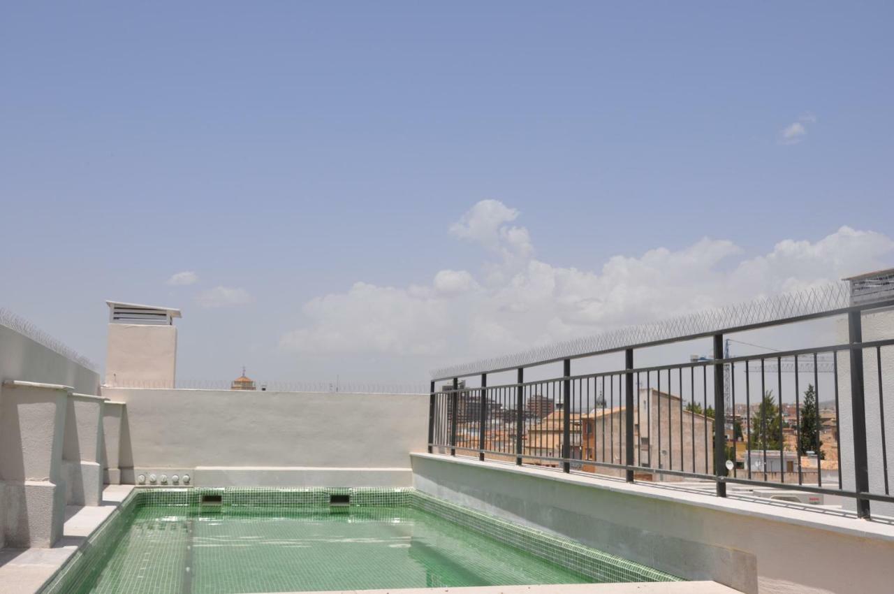 Central Deluxe Apartments Grenada Zewnętrze zdjęcie